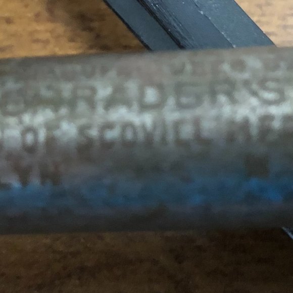 ANTIQUE TIRE GAUGE  SHRADER & SON SERVICE TIRE GAUGE - Picture 4 of 17